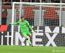 卡利亚里主场大胜那不勒斯,提升积分榜排名(卡利亚里赛程500) 卡利亚里主场大胜那不勒斯,提升积分榜排名(卡利亚里赛程500)